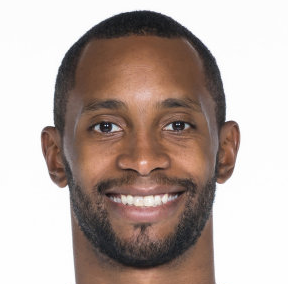 https://img.pavean.com/img/basketball/player/a64f9d4deb2a702bbf3a975815907122.png